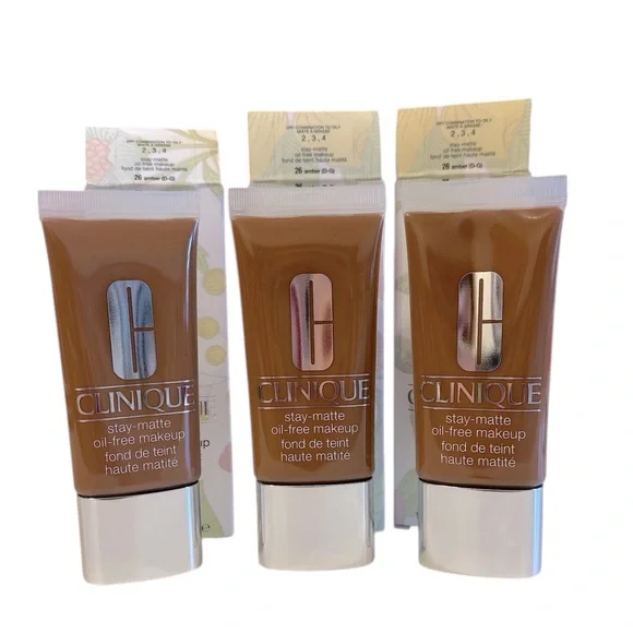 NIB SEALED 3 CLINIQUE STAY MATTE OIL FREE MAKEUP. SHADE: 26 AMBER D-G - Picture 1 of 3
